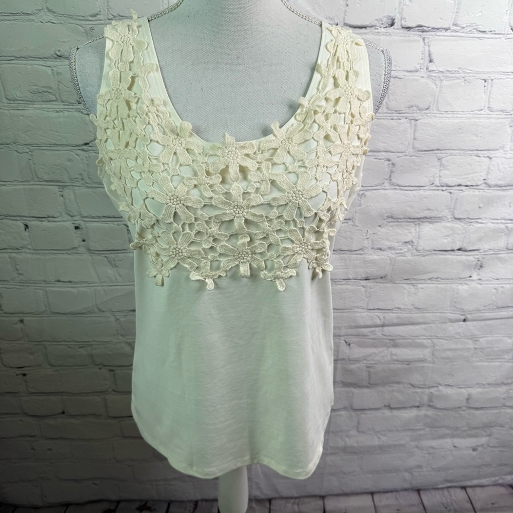 BOUTIQUE Essentials Croquet Tank Top Large NWT